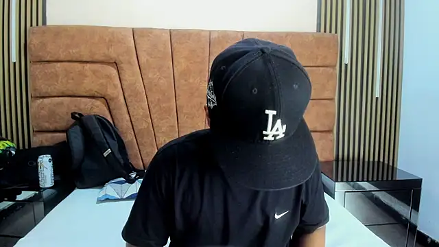 MATHY_ROBERT's cam snapshot