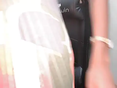 Richa_Patel's cam snapshot