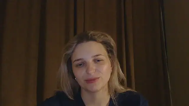 ElisSky301's cam snapshot