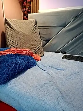 studentdeivy_'s cam snapshot