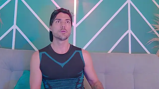 Adam_MillanFF live sex cam