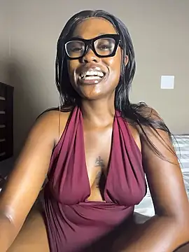 Moonzy77 live sex cam