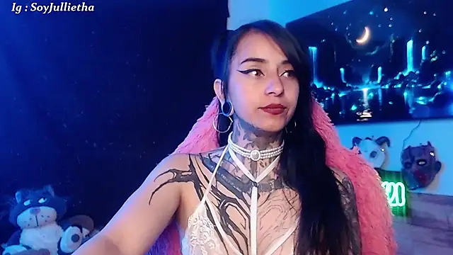 Julls420_'s cam snapshot