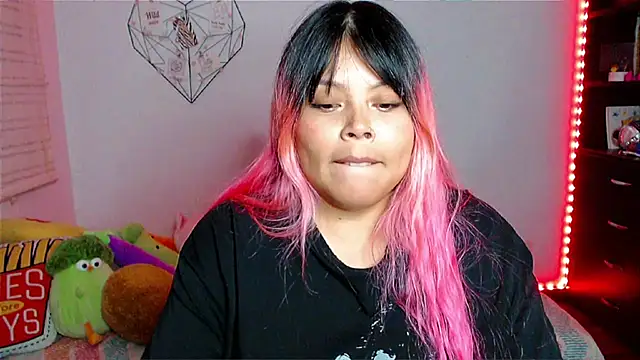 EllieMoonX live sex cam