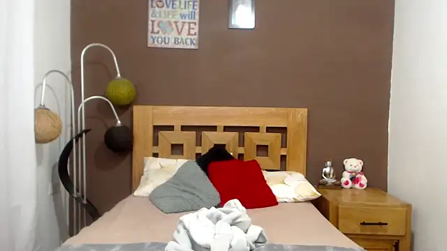 ValeSantoDomingo's cam snapshot