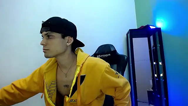 dilan_hott_'s cam snapshot