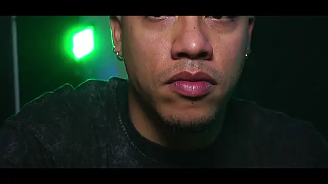 TuFcknVicio live sex cam