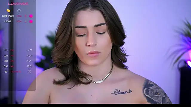 BabbyAisha live sex cam