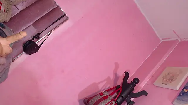 CRAZY_DOLL_BIGCOCK live sex cam