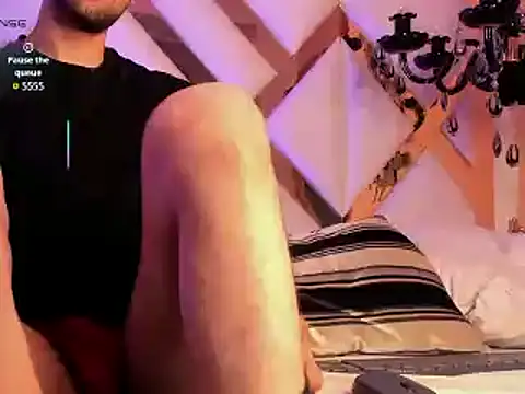 JonnyGreey live sex cam