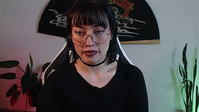 Ellyuwuw live sex cam