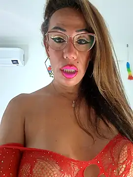 YOURSDEBORA live sex cam