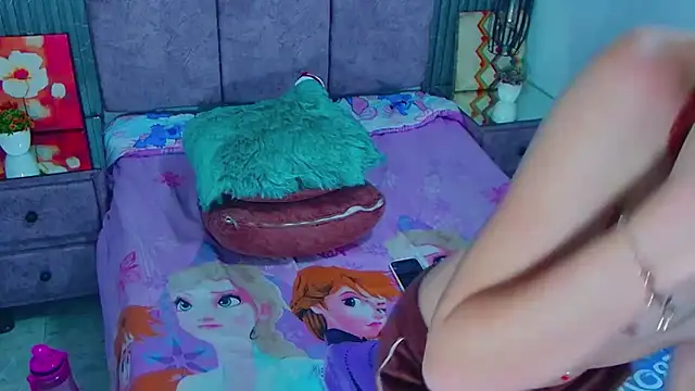 Emma_Lodge live sex cam