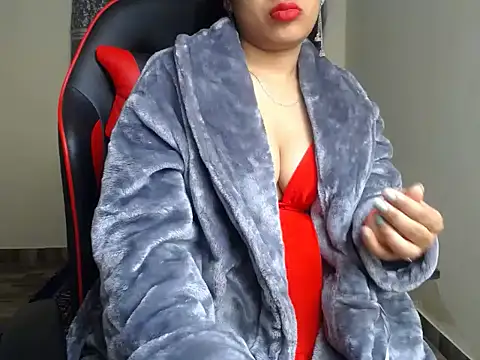 Hey_ishu's cam snapshot