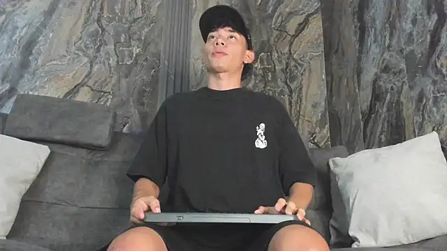 Daviid_laidd live sex cam