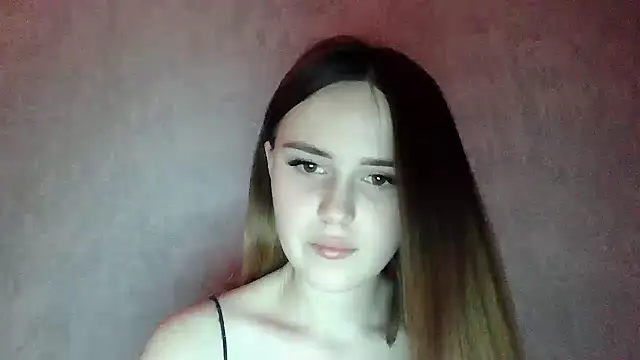 SweetLoraa's cam snapshot