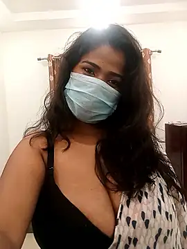 HAANNIAA live sex cam