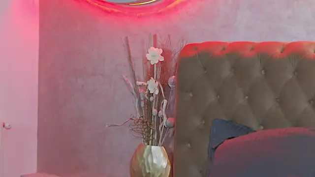 AmberBloomX's cam snapshot