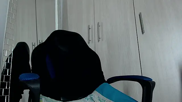 Nash_fit18's cam snapshot