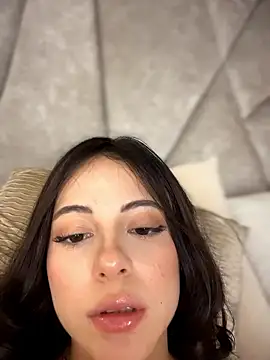 TeaseDollXXX live sex cam