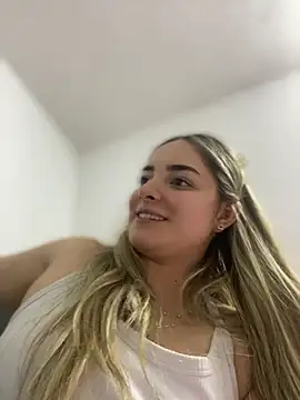 imlindapink live sex cam