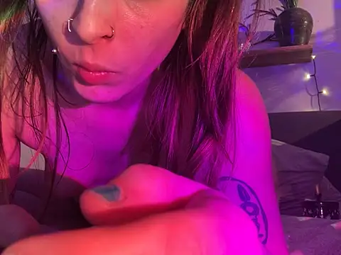 Kaaaya69's cam snapshot