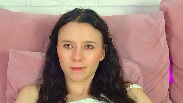 ArinaKubrick's cam snapshot