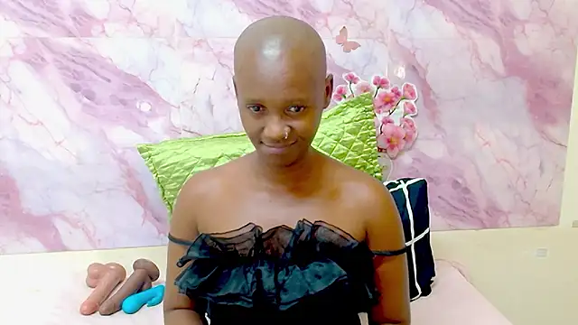 EbonyOlive69 live sex cam