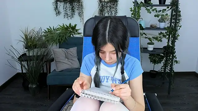 SirenMystiq live sex cam