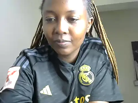 Petite_lyra's cam snapshot