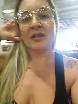 bellafortune69's cam snapshot