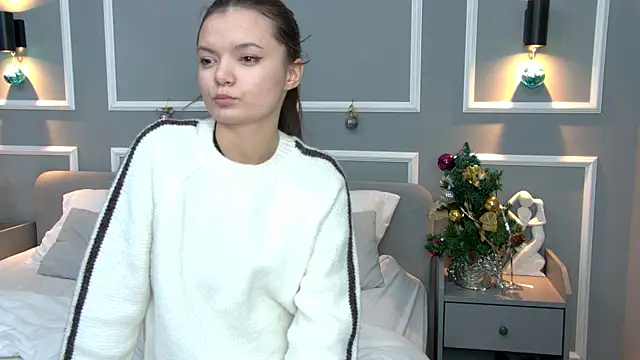 AsterQuinn live sex cam