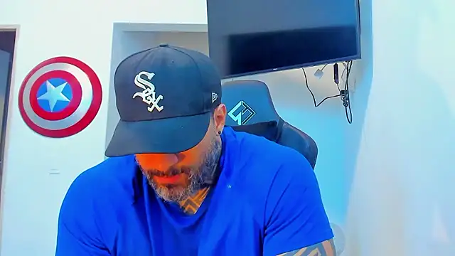 JoshRigby live sex cam