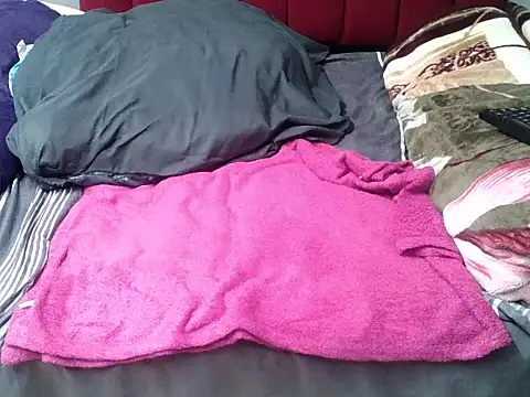 ClitorisBoobs's cam snapshot