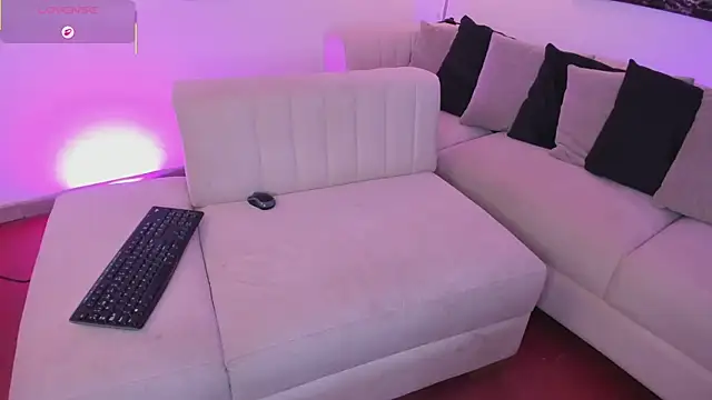 alaia7h live sex cam