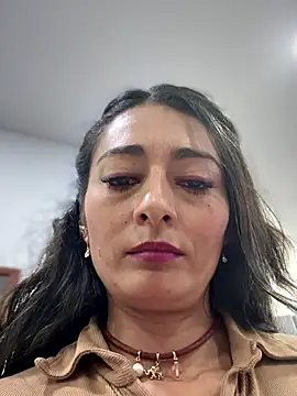 _Bella-Office1 live sex cam