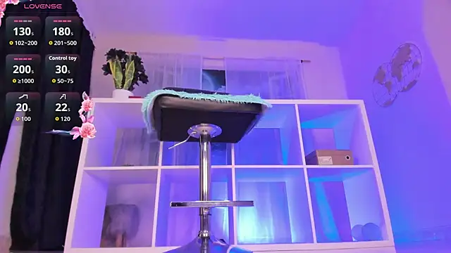 Georgina-Mtz live sex cam