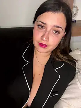 Novababy18 live sex cam
