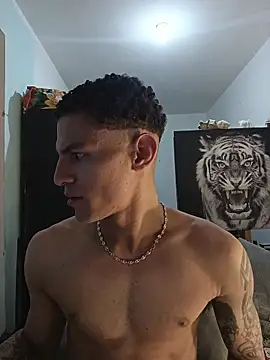 dany_hardy live sex cam