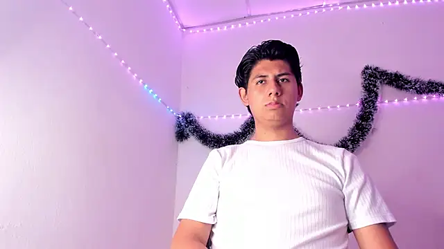 king_Eric30's cam snapshot