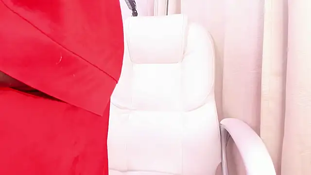 GianinaLewis's cam snapshot