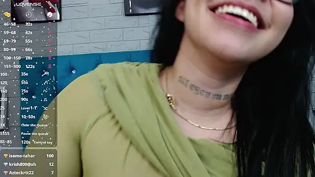 MiaNoiir's cam snapshot