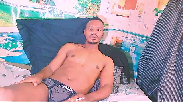 EbonyTiger69's cam snapshot