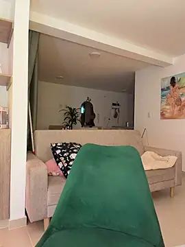 Your_Honeey live sex cam