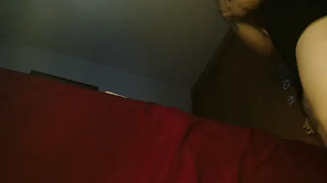 SmokyDee's cam snapshot