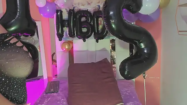 Alanna_hot3 live sex cam