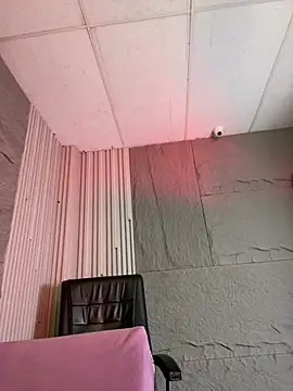 KaitlynLoveCam live sex cam