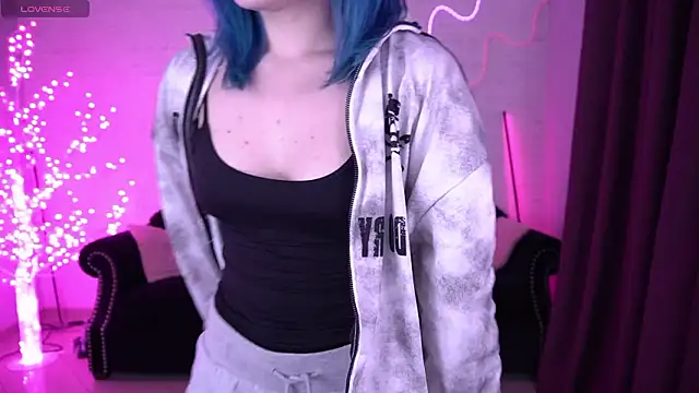 SelenaIris live sex cam