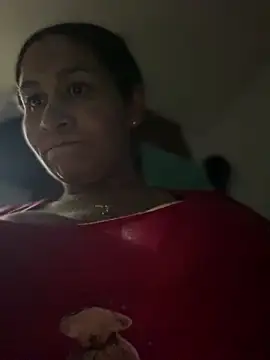 Carola-Ross live sex cam