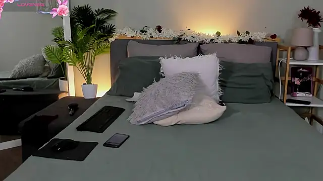 HotStellaaa's cam snapshot